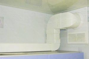 Установка воздуховода для кухонной вытяжки в Бор