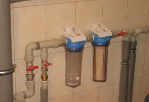 Установка проточного фильтра для воды в Бор